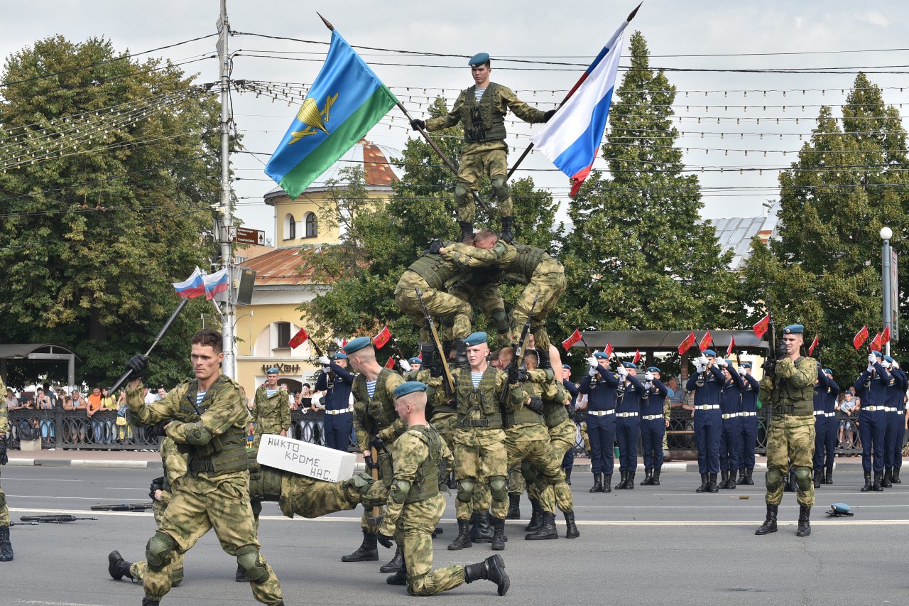 В Рязани прошел праздник в честь Дня ВДВ