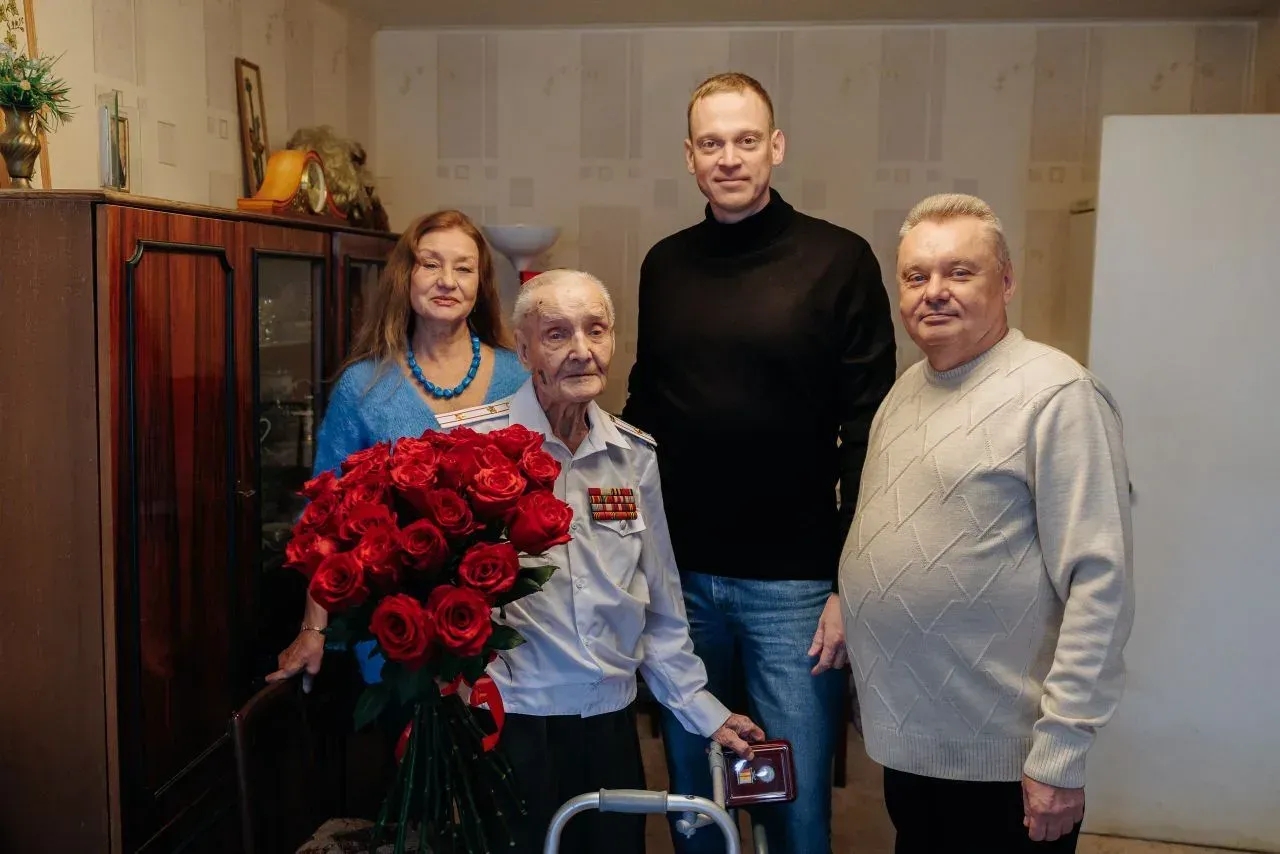 Сегодня 100-летний юбилей отмечает ветеран Великой Отечественной войны Михаил Иванович Кузнецов