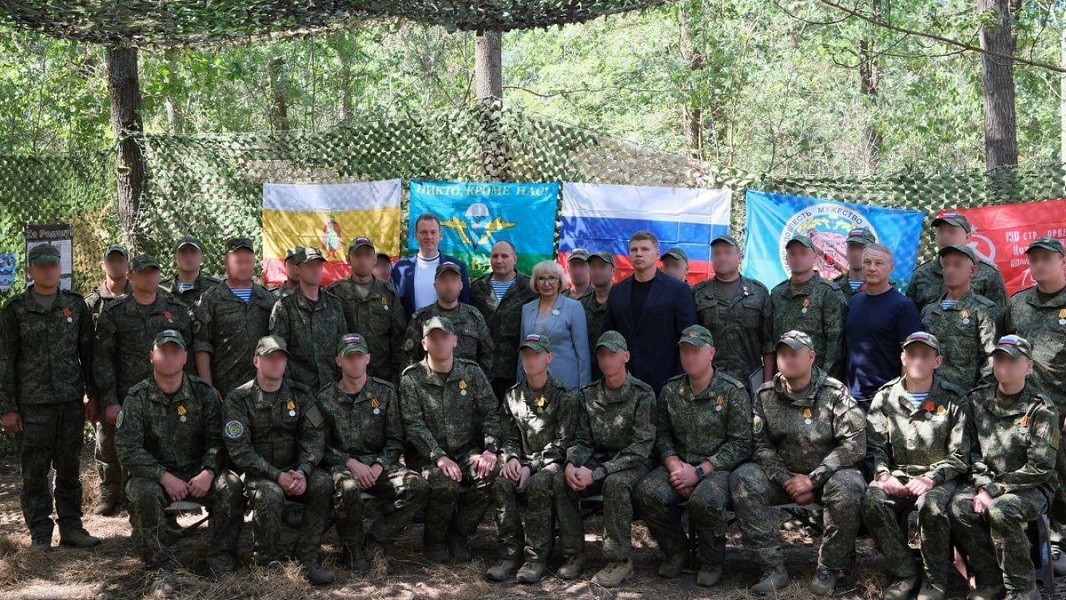 Губернатор Павел Малков: Наши бойцы защищают Родину. Мы гордимся каждым из них