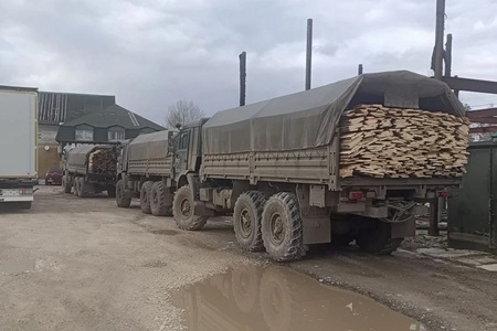 Народным фронтом Рязанской области бойцам СВО передано более 50 автомобилей