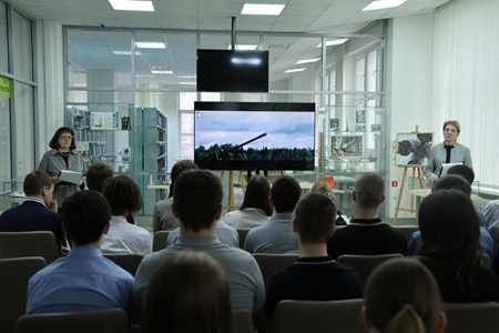 Женское лицо Победы